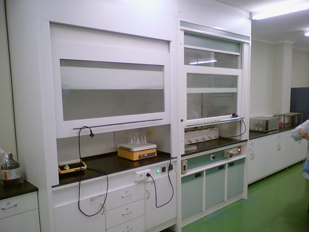lemari asam
